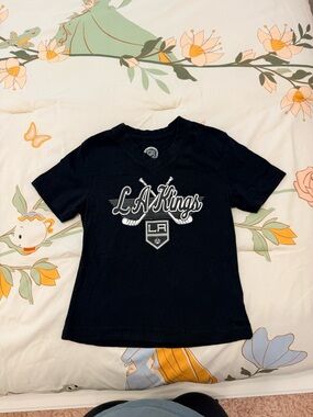 NHL LA Kings Black Girls Short-Sleeve Tee size 4/5